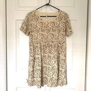 Song bird t-shirt dress